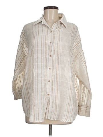 Love Notes 3/4 Sleeve Button-Down Shirt (view 1)