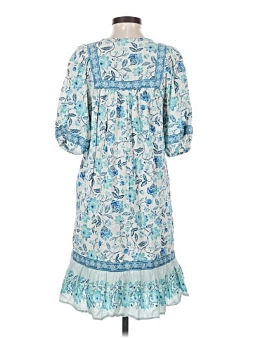 Old Navy Casual Dress (view 2)