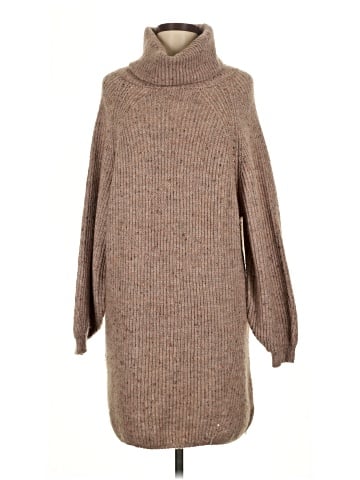 Blu Pepper Casual Dress (view 1)