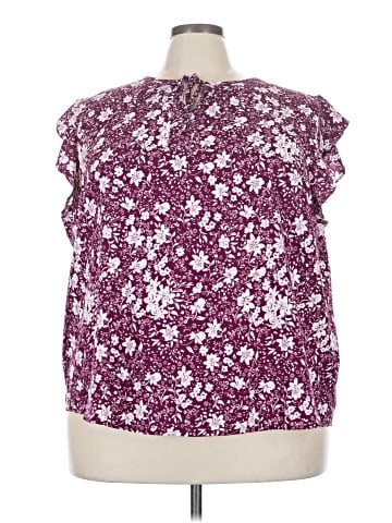 Fun2Fun Sleeveless Blouse (view 1)