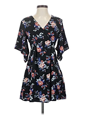 Romeo & Juliet Couture Casual Dress (view 1)