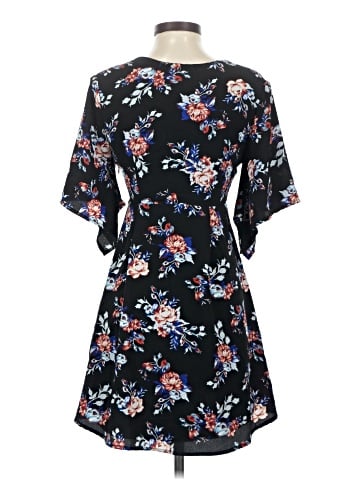 Romeo & Juliet Couture Casual Dress (view 2)