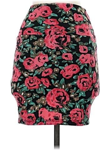 Swoon Formal Skirt (view 2)