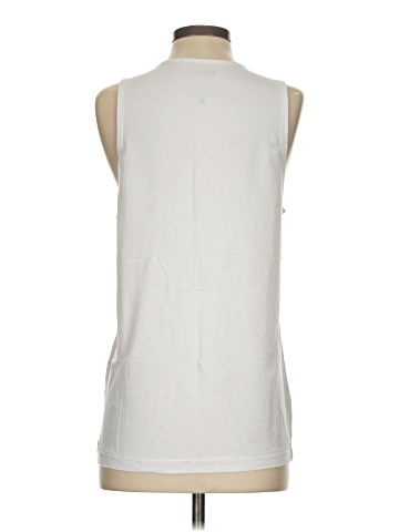 NOBULL Sleeveless T-Shirt (view 2)