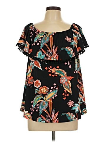 ECI Short Sleeve Blouse (view 1)