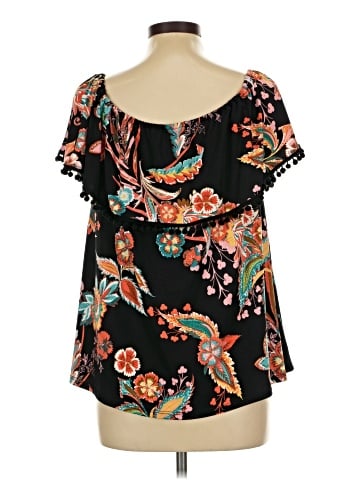 ECI Short Sleeve Blouse (view 2)