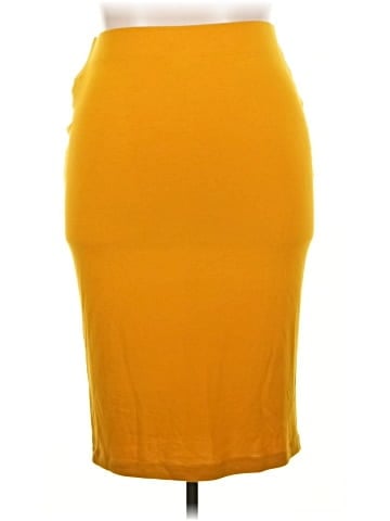 Forever 21 Plus Casual Skirt (view 2)