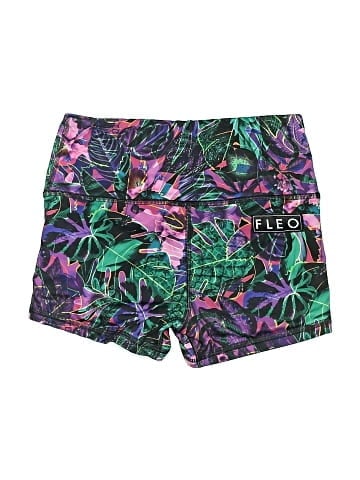 Fleo Shorts (view 2)