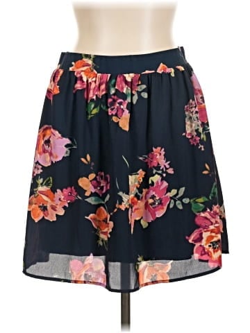 Buttons Casual Skirt (view 1)