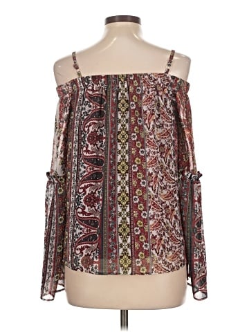 B.wear 3/4 Sleeve Blouse (view 2)