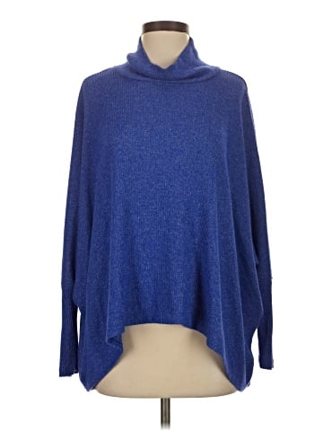 Amadi Poncho (view 1)