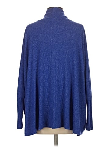 Amadi Poncho (view 2)