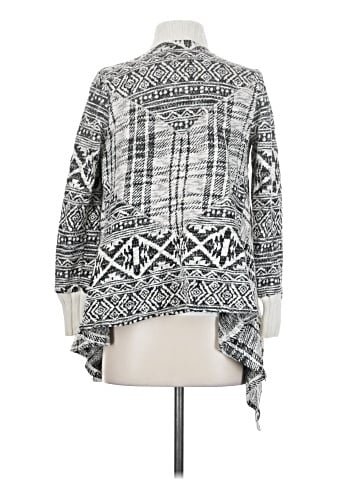 Tiny Cardigan (view 2)