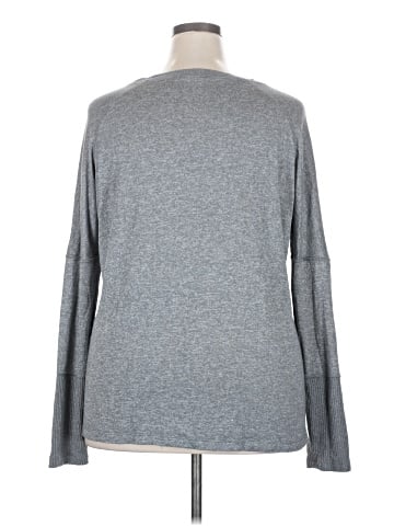 Danskin Now Long Sleeve Top (view 2)