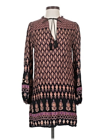 Forever 21 Casual Dress (view 1)