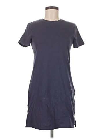 Old Navy Casual Dress (view 1)