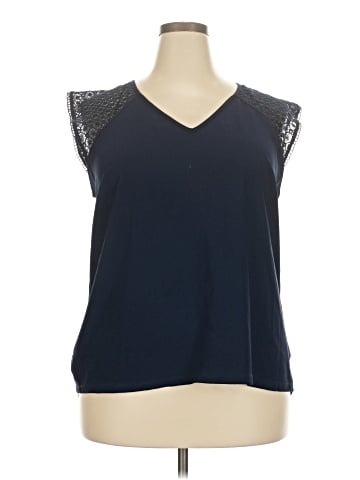 Preview Collection Sleeveless Blouse (view 1)