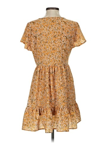 Goodnight Macaroon Casual Dress (view 2)
