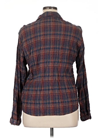 Woolrich Long Sleeve Button-Down Shirt (view 2)