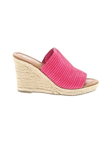 SO Wedges (view 1)