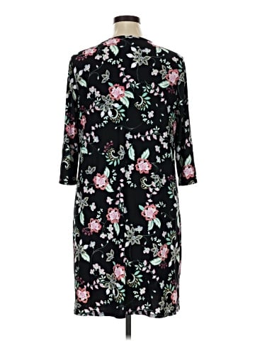 Roz & Ali Casual Dress (view 2)
