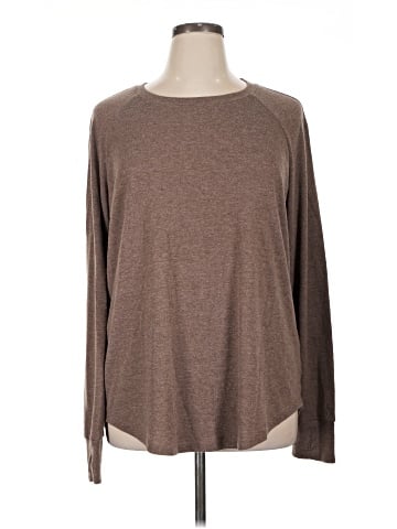 Xieerduo Pullover Sweater (view 1)