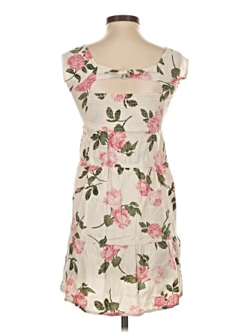 Old Navy Casual Dress (view 2)