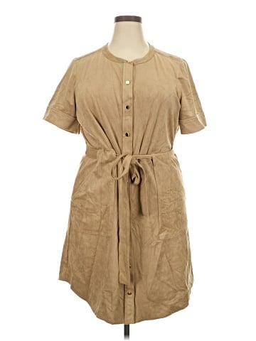 Banana Republic Trenchcoat (view 1)