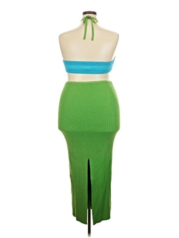 retrofête Cocktail Dress (view 2)