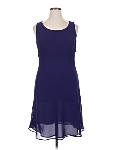 Danny & Nicole Casual Dress (view 1)