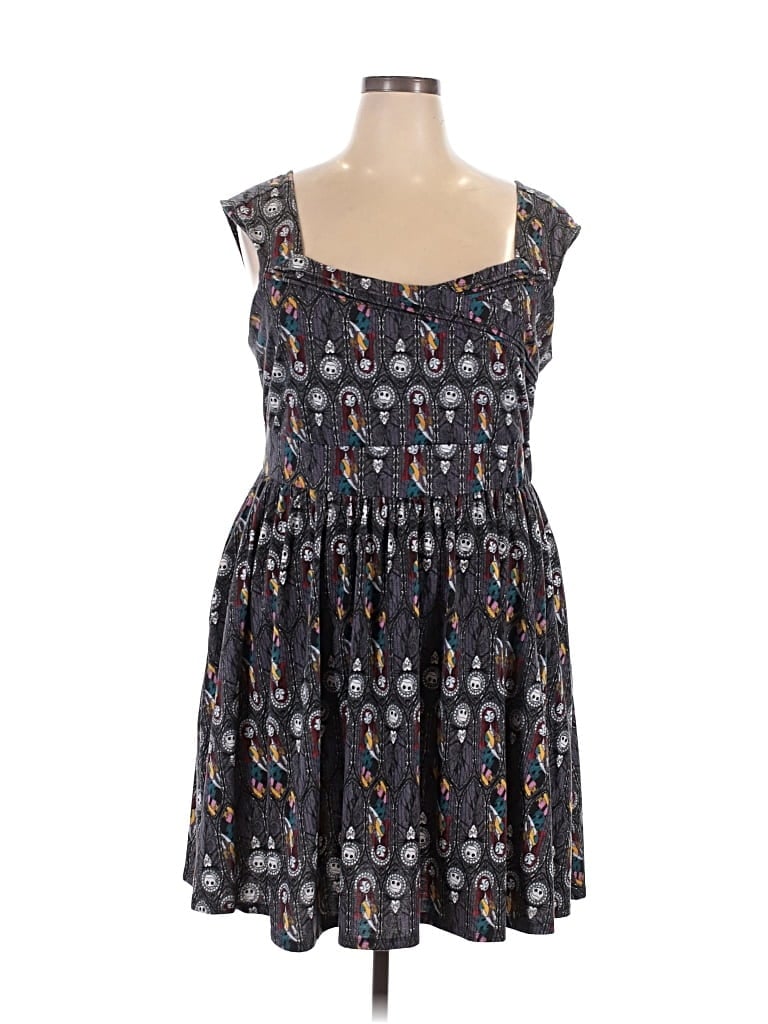 Pre-owned Disney Casual Dress In Gray