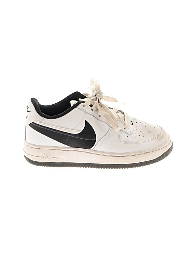 Pre-owned Nike Kids' Sneakers In White