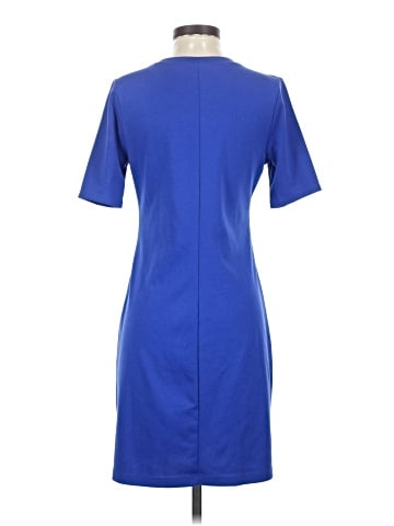 Old Navy Casual Dress (view 2)