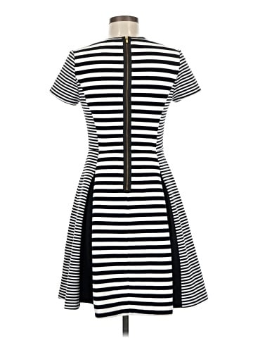 Banana Republic Casual Dress (view 2)