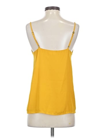 Socialite Sleeveless Top (view 2)