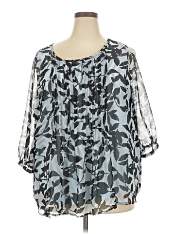 Q&A 3/4 Sleeve Blouse (view 1)
