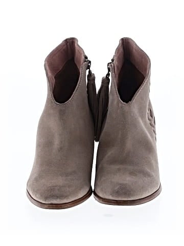 Lien.Do Ankle Boots (view 2)