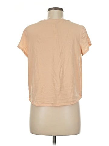 Lululemon Athletica Short Sleeve T-Shirt (view 2)