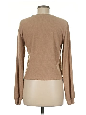 BB Dakota Pullover Sweater (view 2)