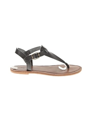 Universal Thread Sandals (view 1)