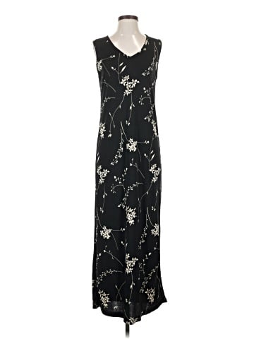 Amanda Smith Casual Dress (view 1)