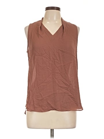 Violet & Claire Sleeveless T-Shirt (view 1)