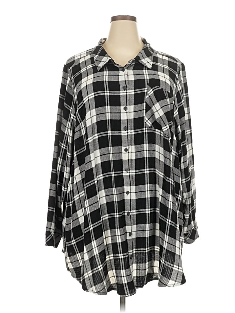 Pre-owned Torrid 3/4 Sleeve Button Down Shirt In Black