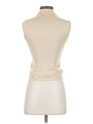 Studio Sleeveless Top (view 2)
