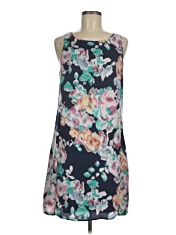 Lila Rose Casual Dress (view 1)