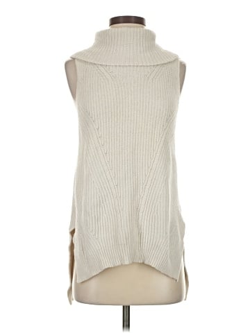 Angel of the North Sleeveless Top (view 1)