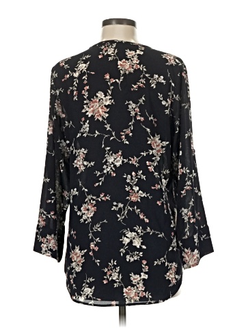 19 Cooper 3/4 Sleeve Blouse (view 2)