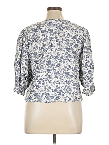 Cupcakes & Cashmere 3/4 Sleeve Blouse (view 2)