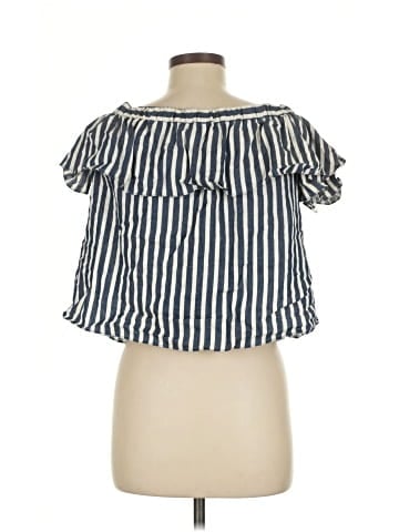 Everly Short Sleeve Blouse (view 2)