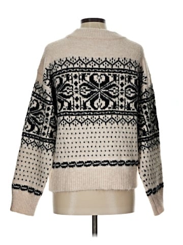 Universal Thread Pullover Sweater (view 2)